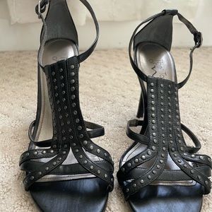 Nina brand beautiful black heel sandals